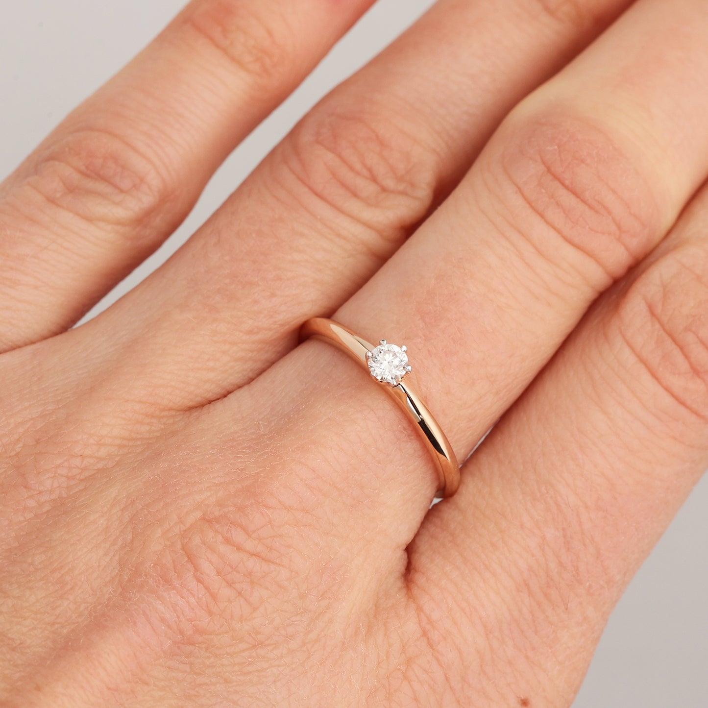 Saderināšanās gredzens ar Dimantu 0.16 ct, Sarkanais zelts 585° (14K)