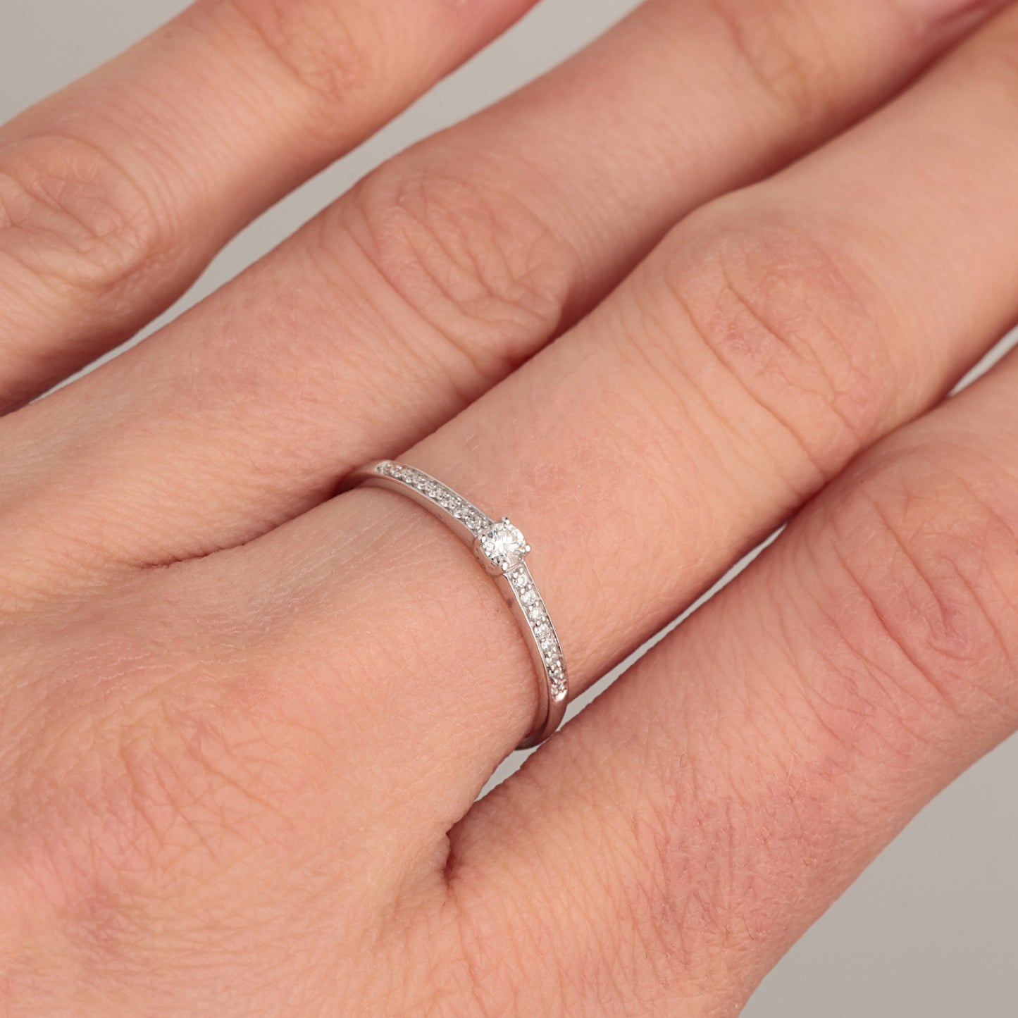 Engagement Ring with Diamonds 0.11 ct, White Gold 585° (14K)
