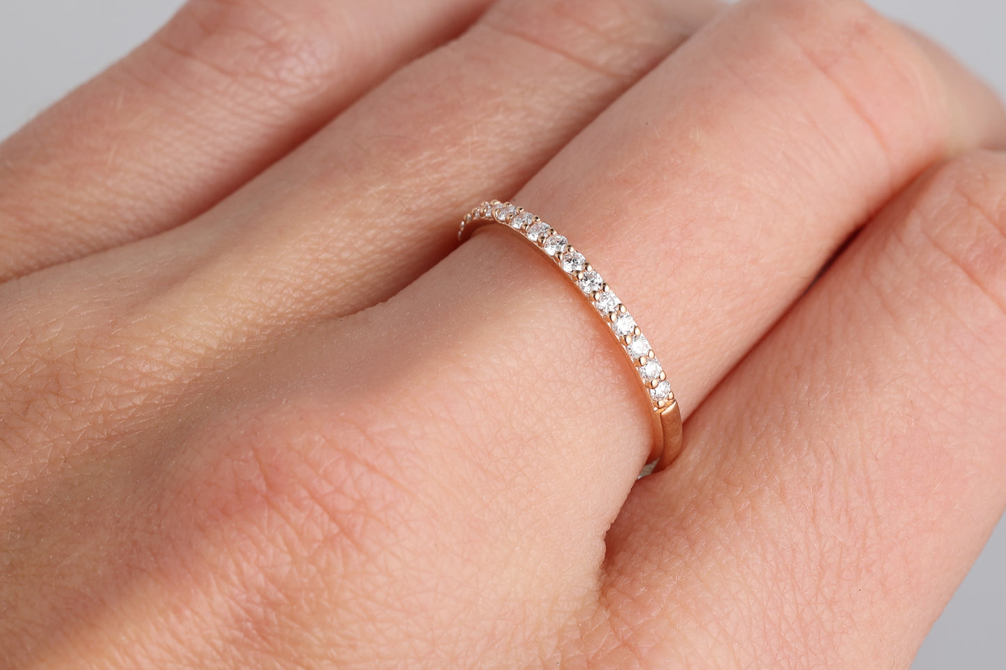 Gredzens ar Dimantiem 0.10 ct, Sarkanais zelts 585° (14K)