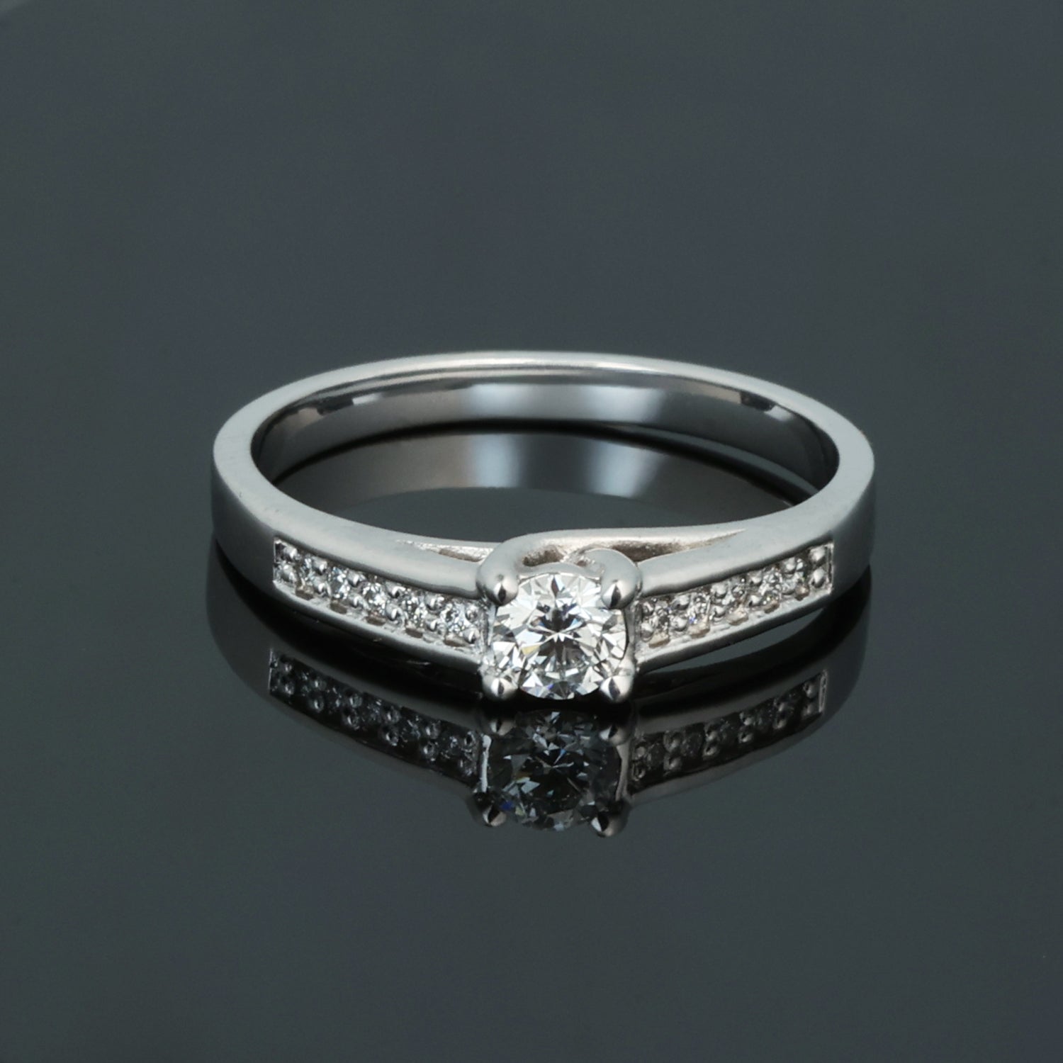 baltais zelts Gredzens ar Dimantiem 0.35 ct, Baltais zelts 585° (14K) – Fine Cast Gems