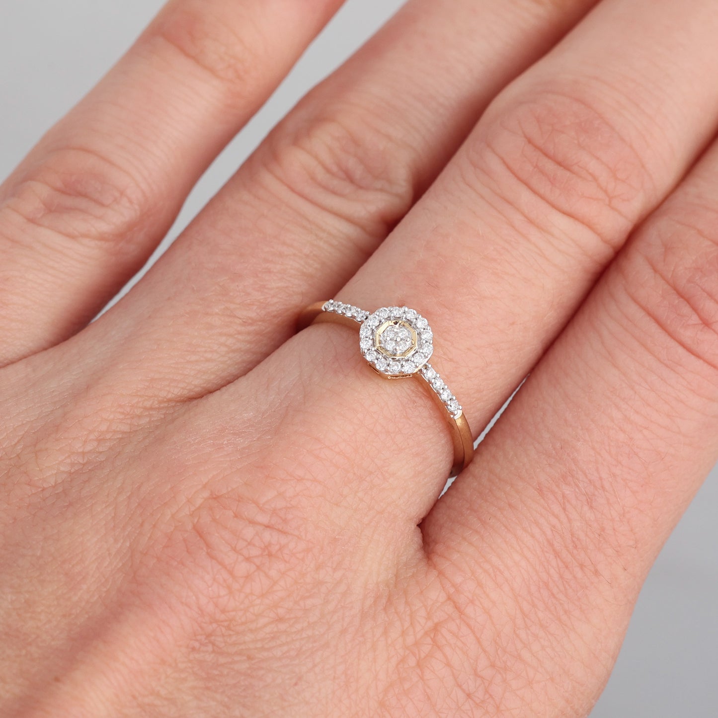 Ring with Diamonds 0.12 ct, Rose / Yellow Gold 585° (14K)