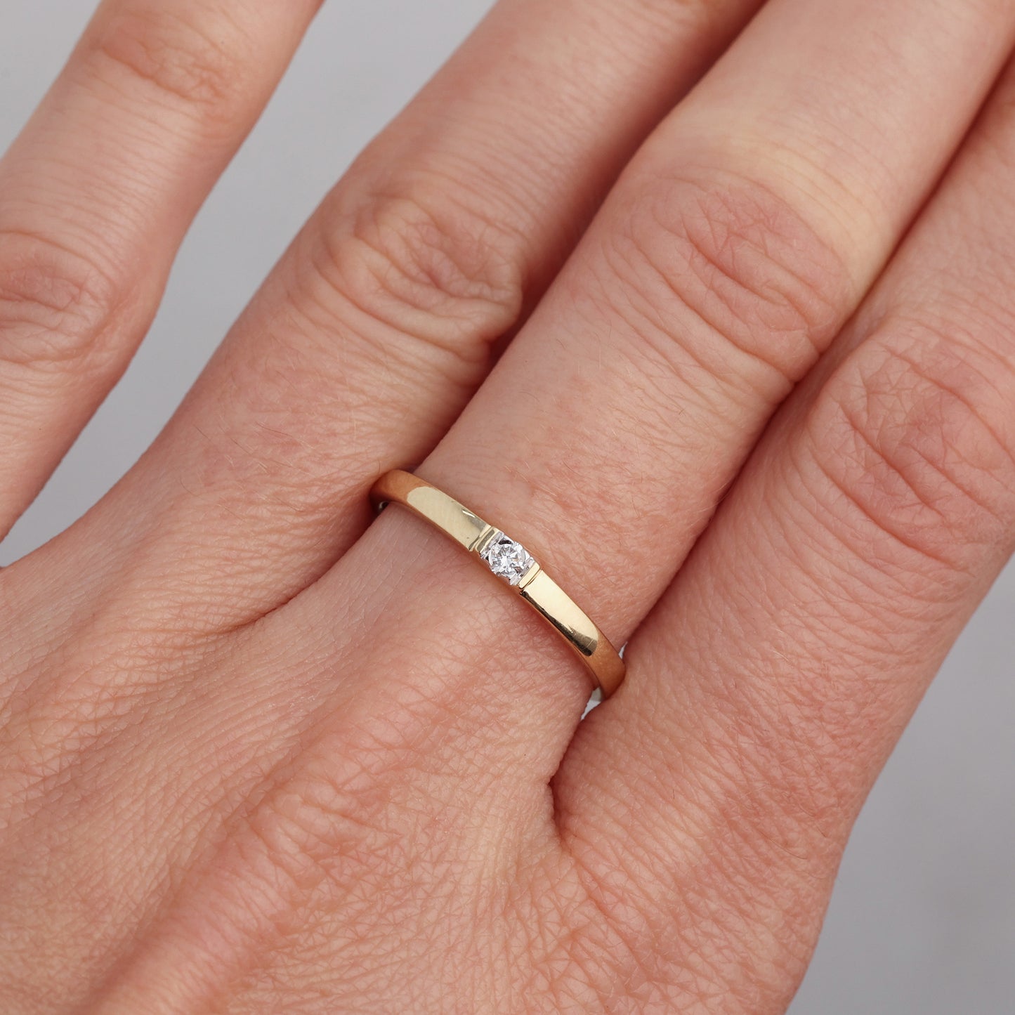 Ring with Diamonds 0.05 ct, Rose / Yellow gold 585° (14K)