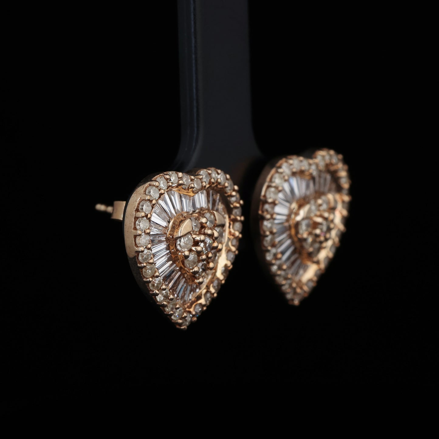 Auskari Sirdis ar dimantiem, dzeltenais zelts 375° (9K)