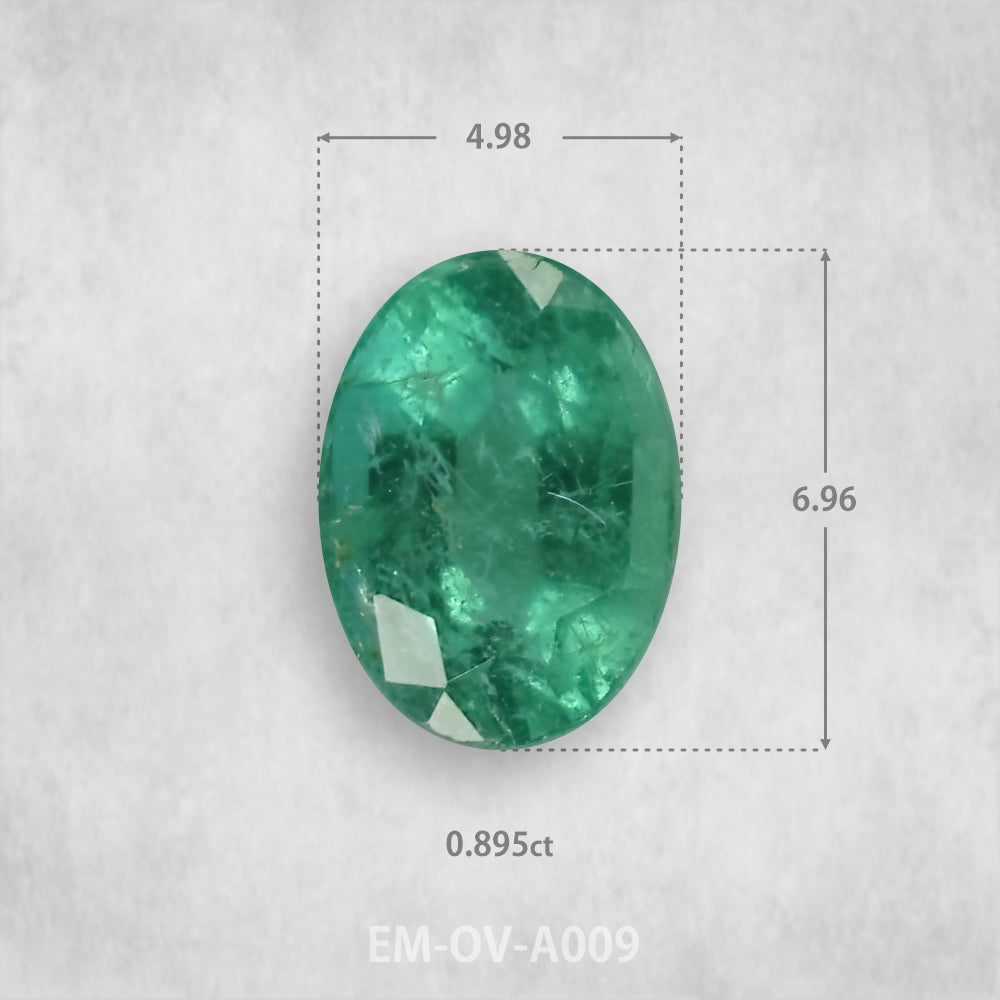 Изумруд 0,895 карата натуральный, овальной огранки