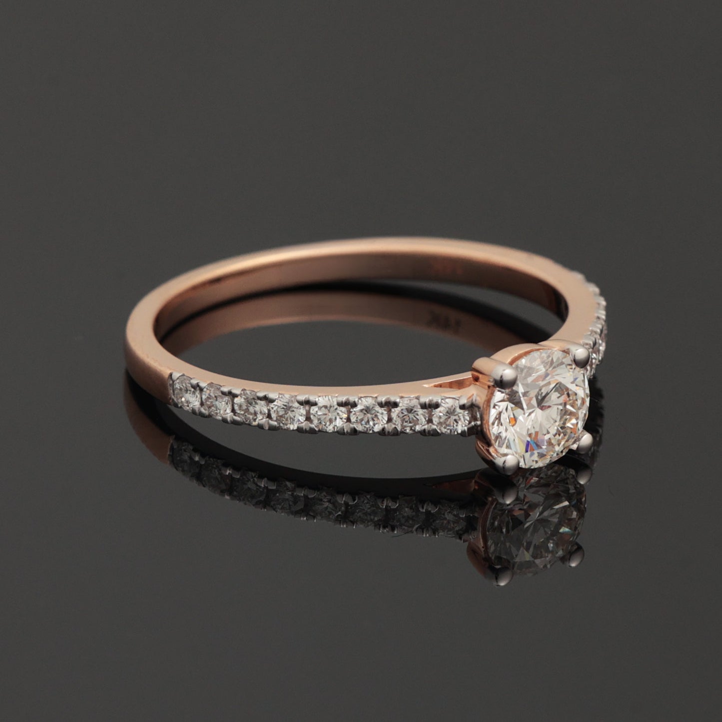Ring with Diamonds 0.95 ct, Rose Gold 585° (14K)
