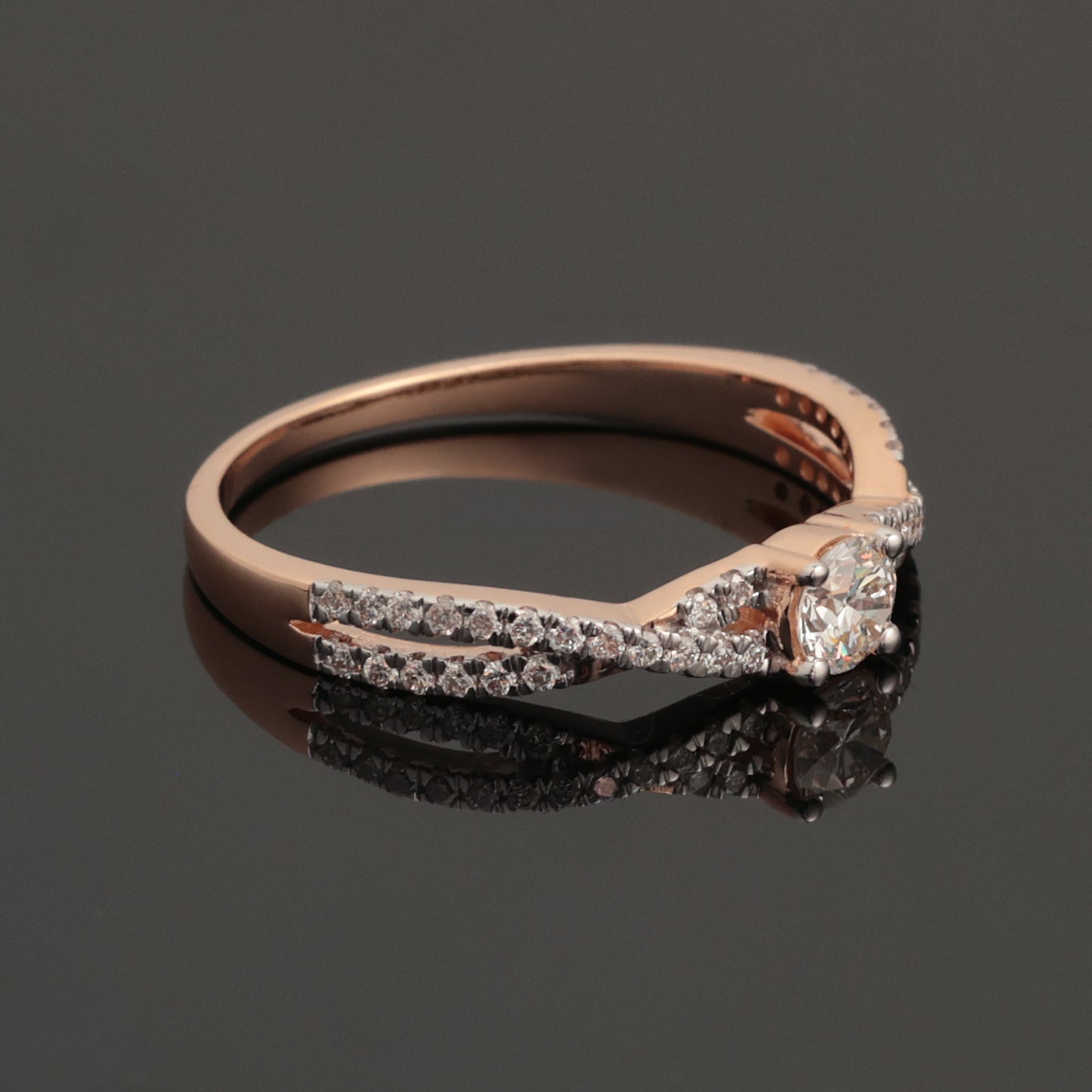 Кольцо с бриллиантами 0.43 ct, красное золото 585° (14K)