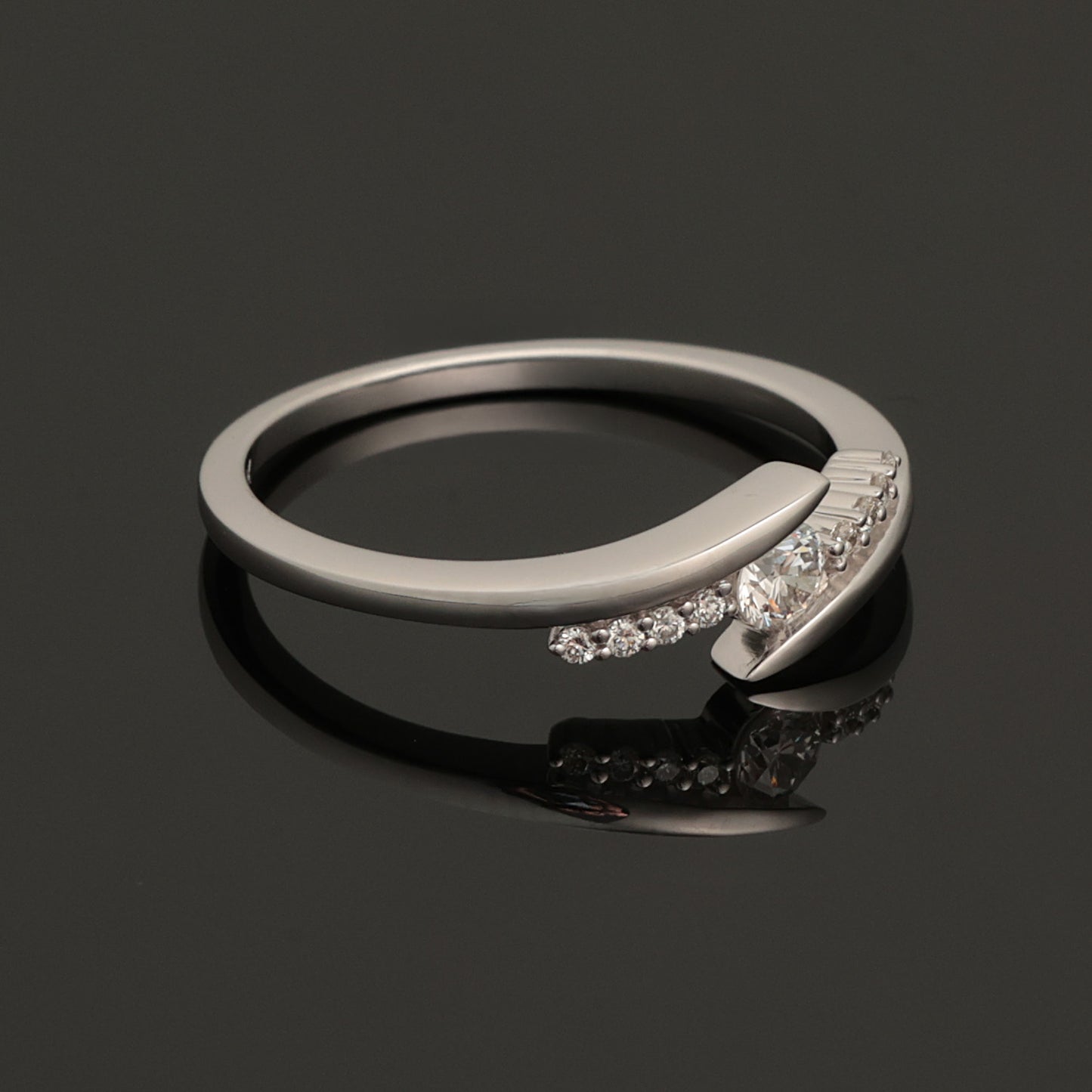 Кольцо с бриллиантами 0.20 ct, белое золото 585° (14K)