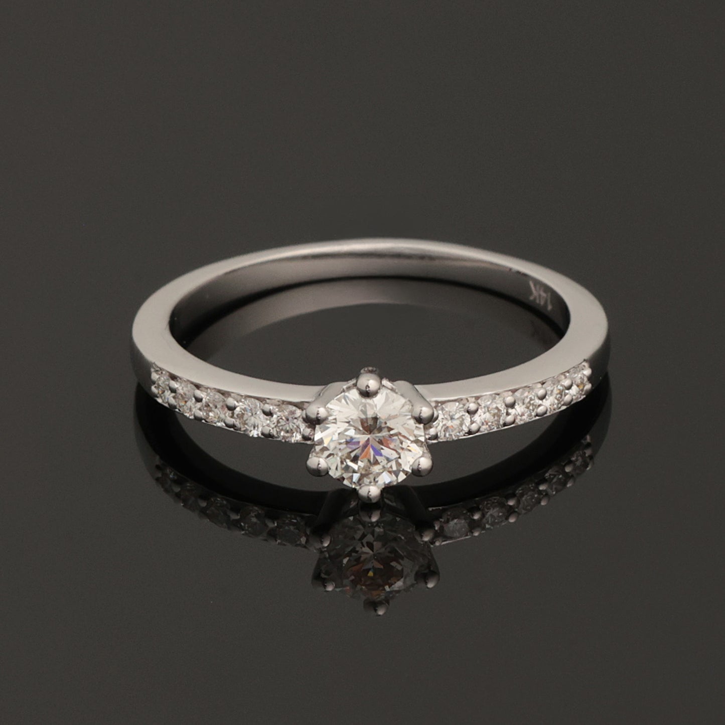 Ring with Diamonds 0.55 ct, White Gold 585° (14K)
