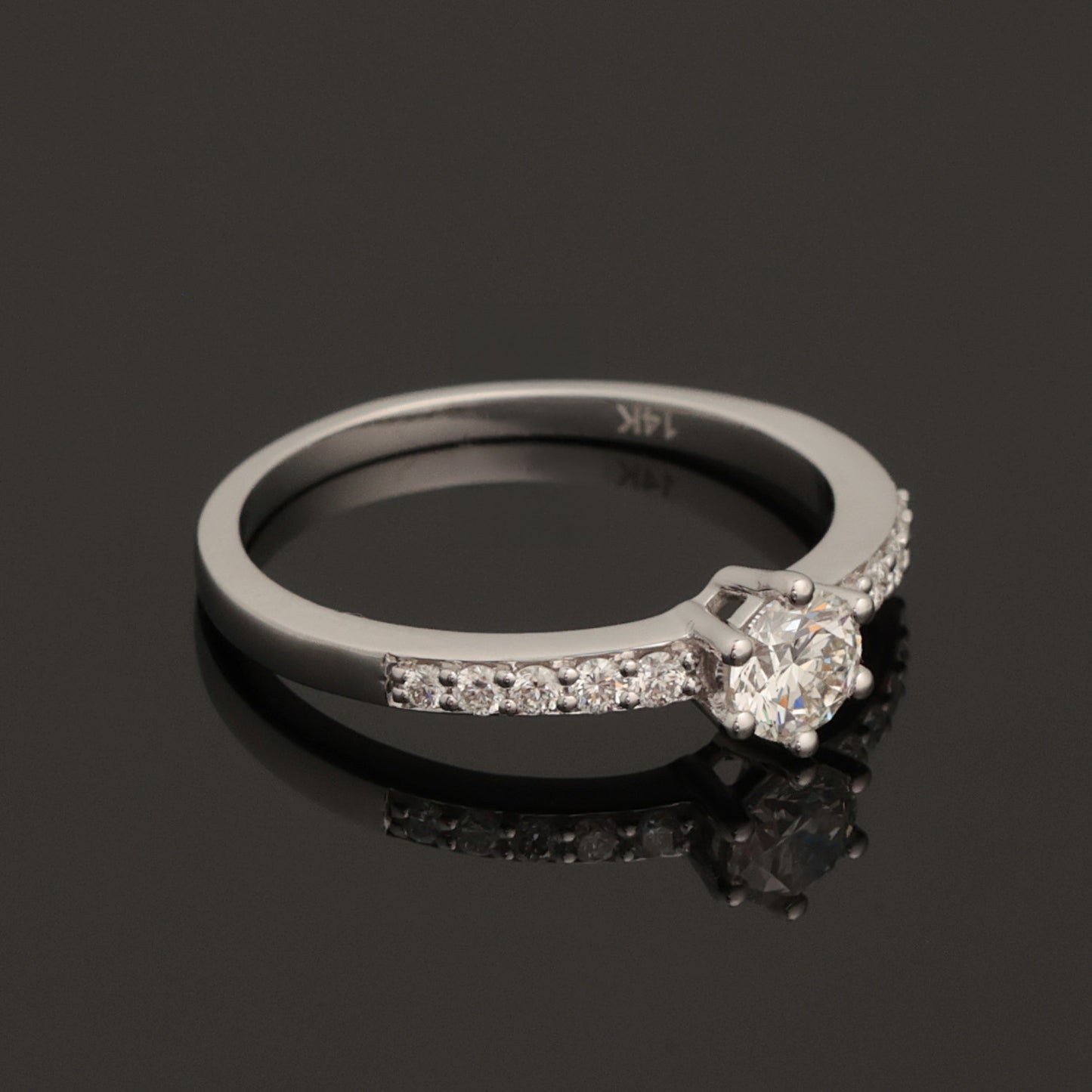 Ring with Diamonds 0.55 ct, White Gold 585° (14K)