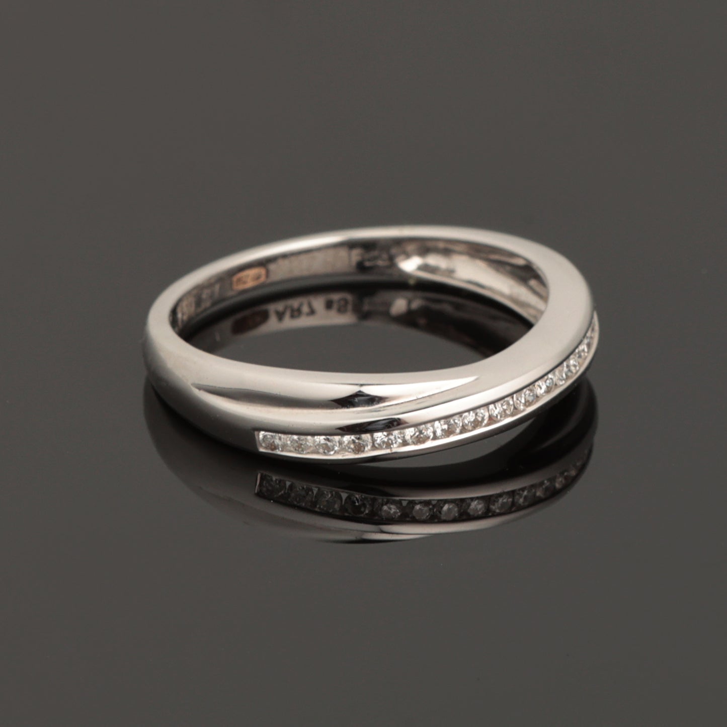 Ring with Diamonds 0.16 ct, White Gold 750° (18K)