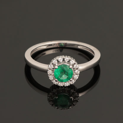 Ring with Emerald 0.45 ct, White Gold 585° (14K)
