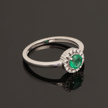 Ring with Emerald 0.45 ct, White Gold 585° (14K)