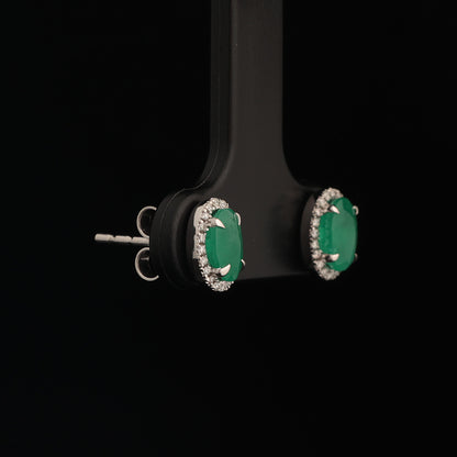 Earrings with Emerald 0.90 ct, White Gold 585° (14K)