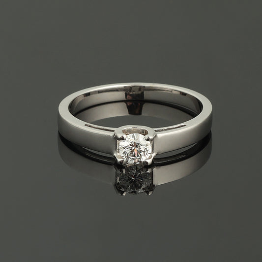 Gredzens ar Dimantiem 0.21 ct, Baltais zelts 585° (14K) 