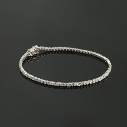 Tenisa aproce ar Dimantiem 3.01 ct, Baltais zelts 750° (18K)